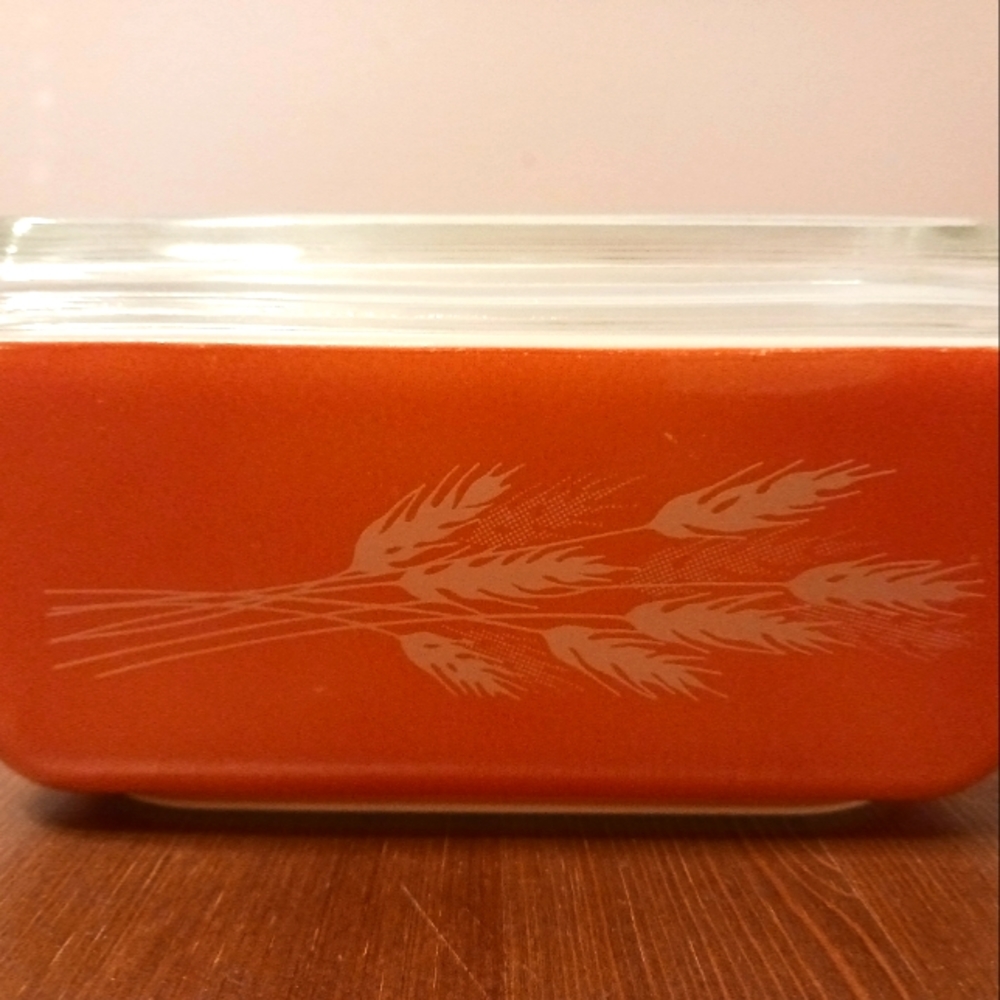 Pyrex #0502 Autumn Harvest 1 1/2 pint